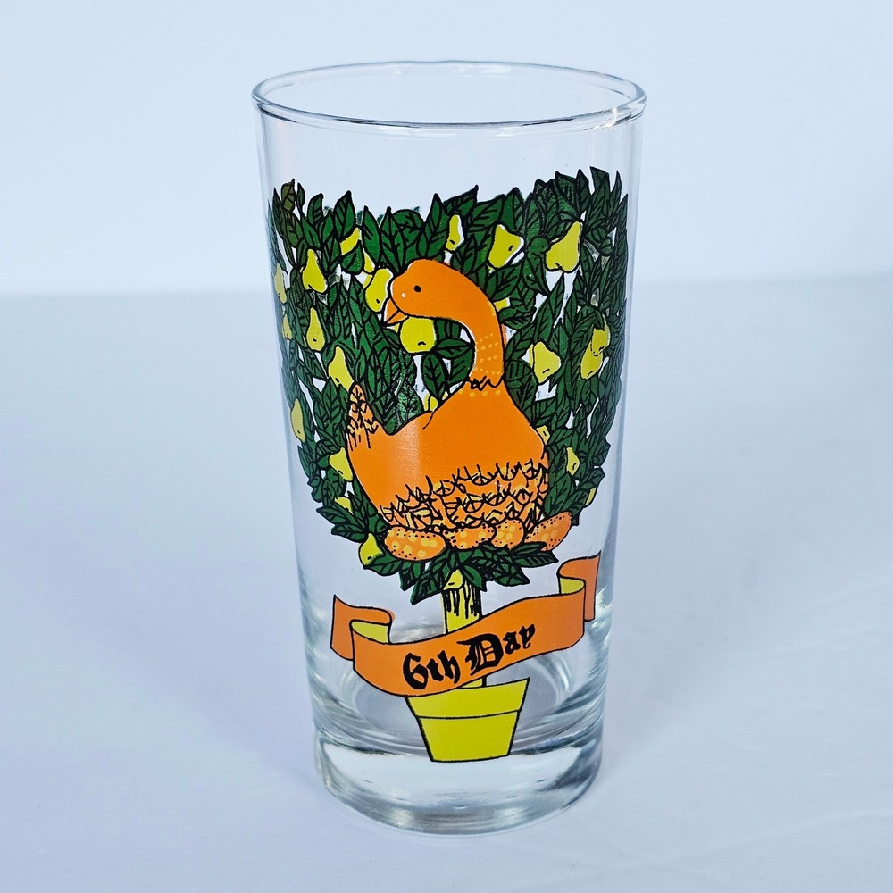 Vintage 12 Days of Christmas 6th Day Drinking Glass Six Geese A-Laying Holiday